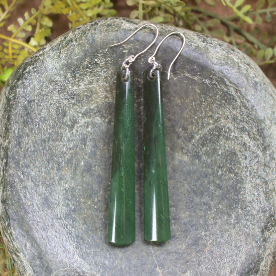 Roimata or Teardrop earrings carved from Kawakawa Pounamu - NZ Greenstone