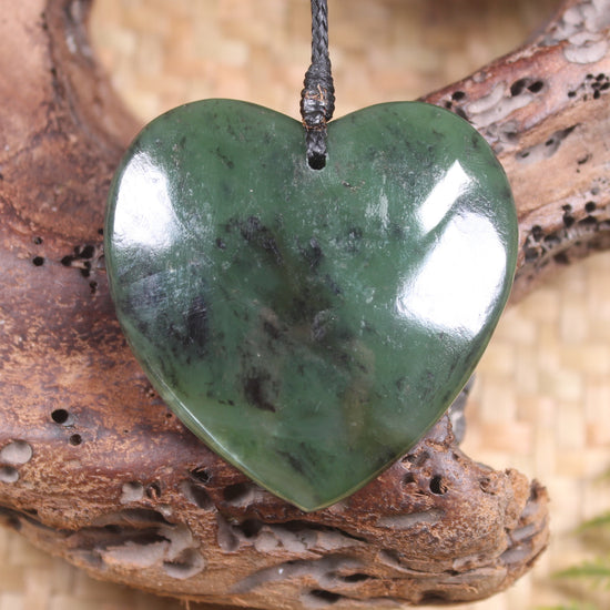 Heart carved from Hapopo Pounamu - NZ Greenstone