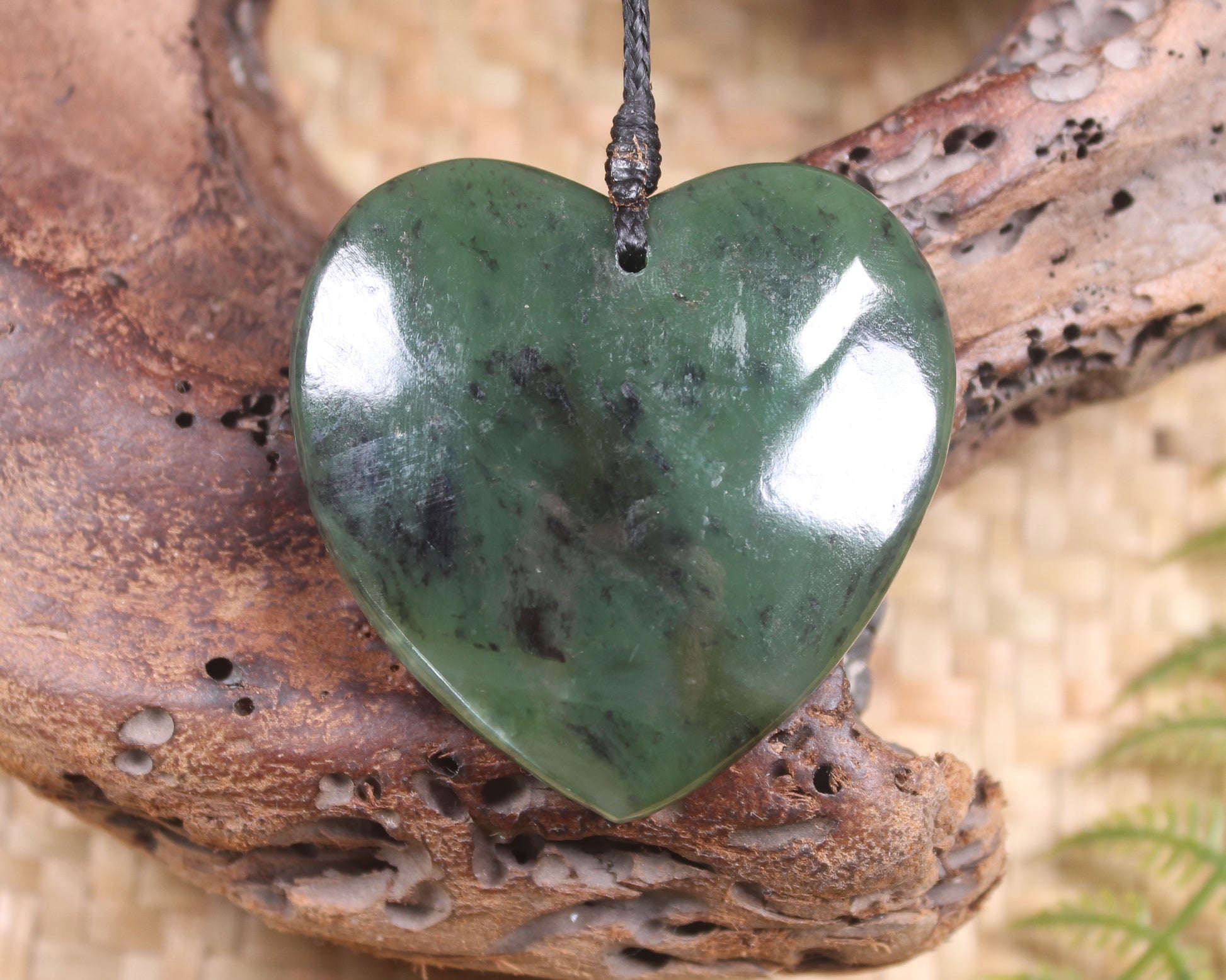 Heart carved from Hapopo Pounamu - NZ Greenstone