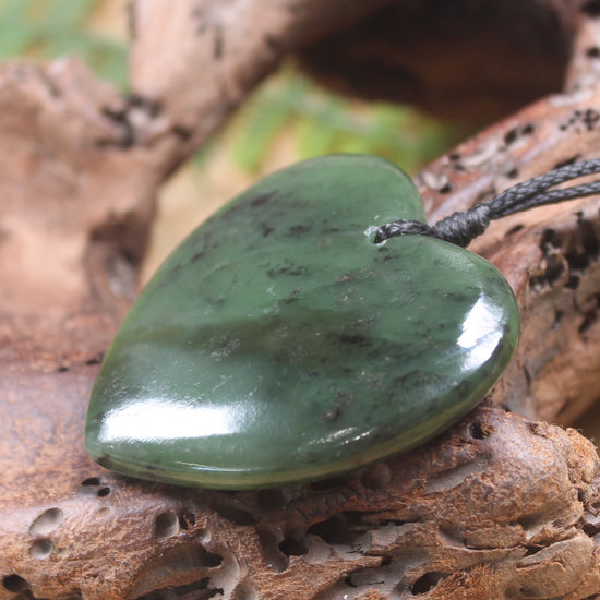 Heart carved from Hapopo Pounamu - NZ Greenstone