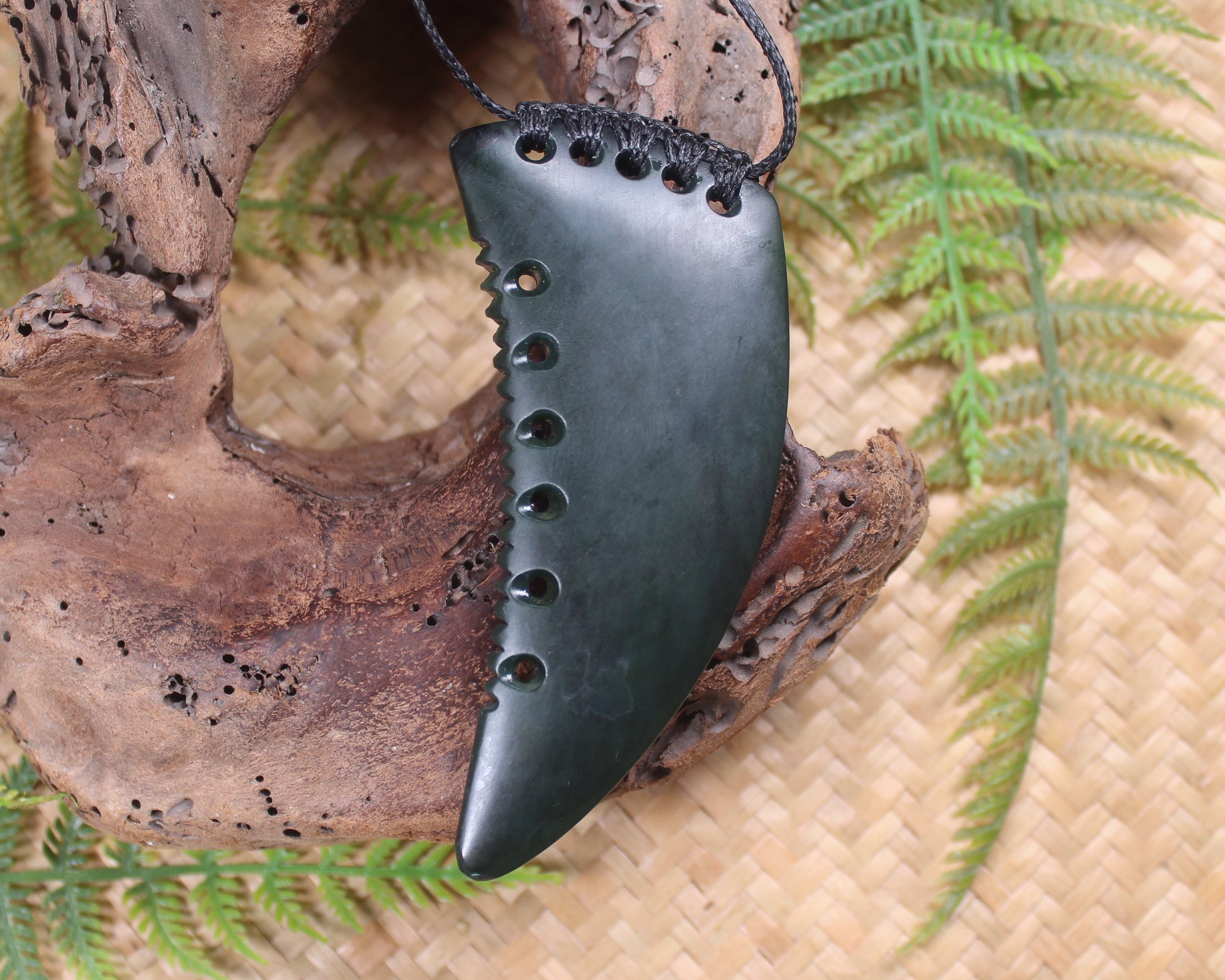 Taniwha Tooth or Niho carved from Kawakawa Pounamu - NZ Greenstone