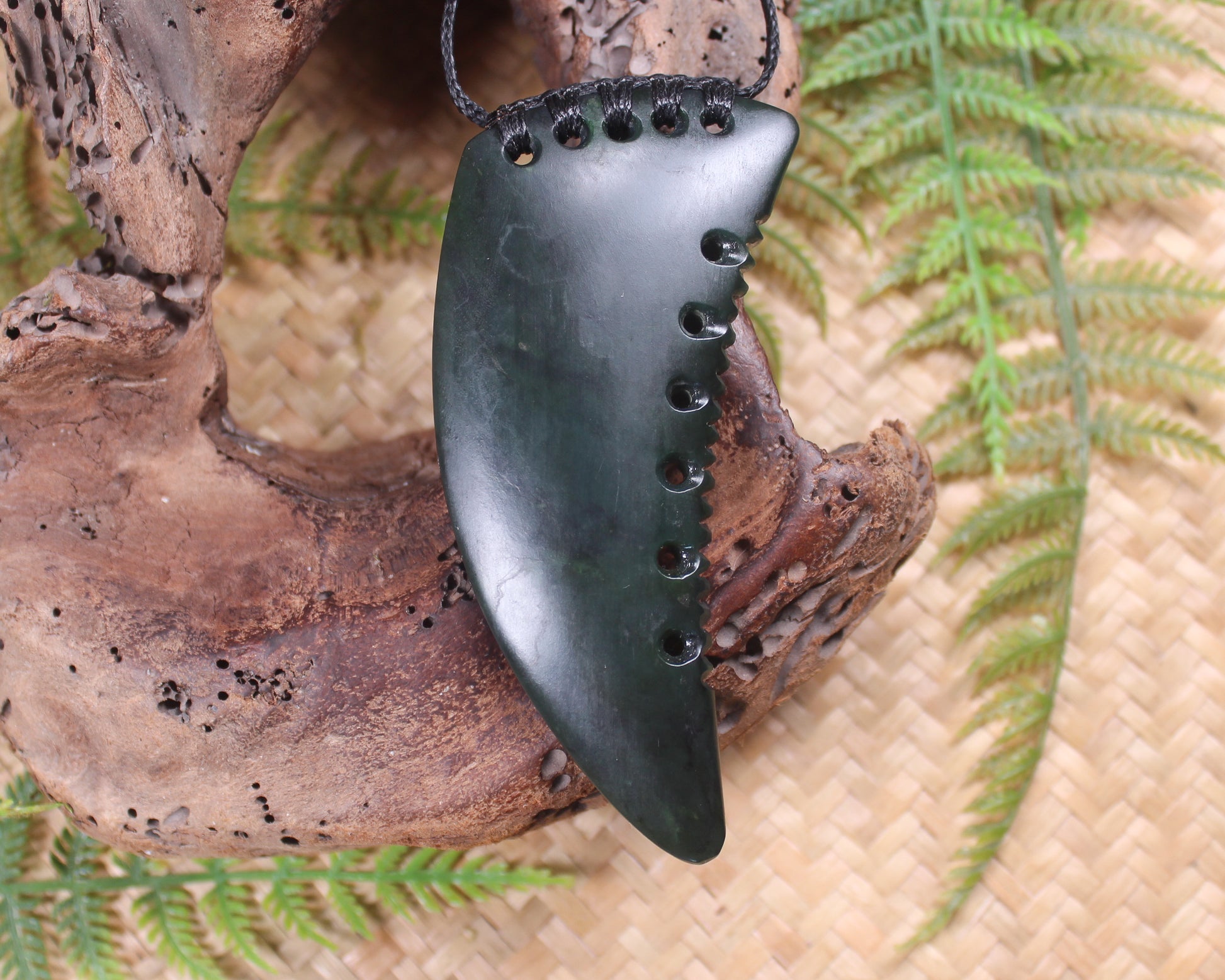 Taniwha Tooth or Niho carved from Kawakawa Pounamu - NZ Greenstone