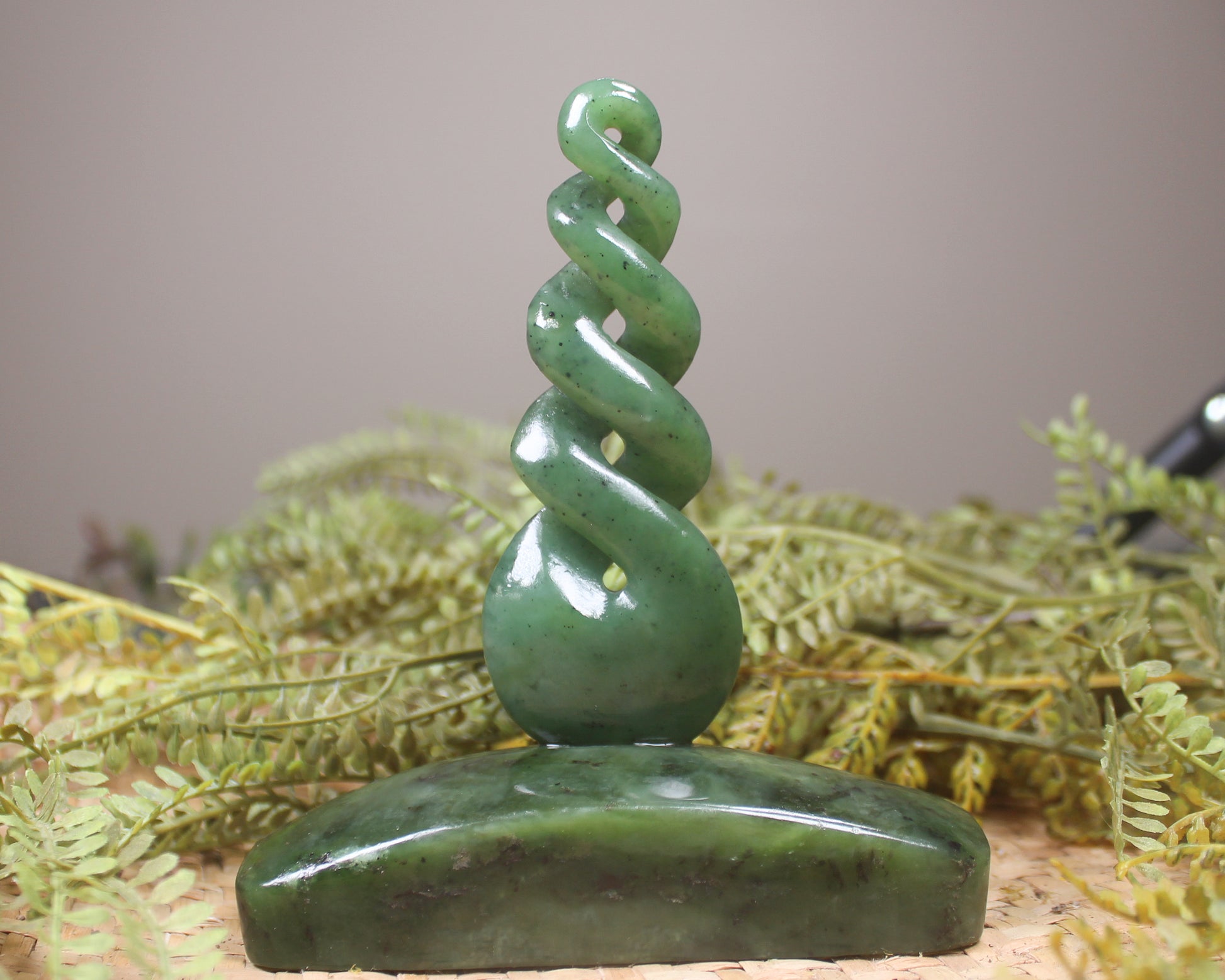 Twist Sculpture carved from Hapopo Pounamu - NZ Greenstone