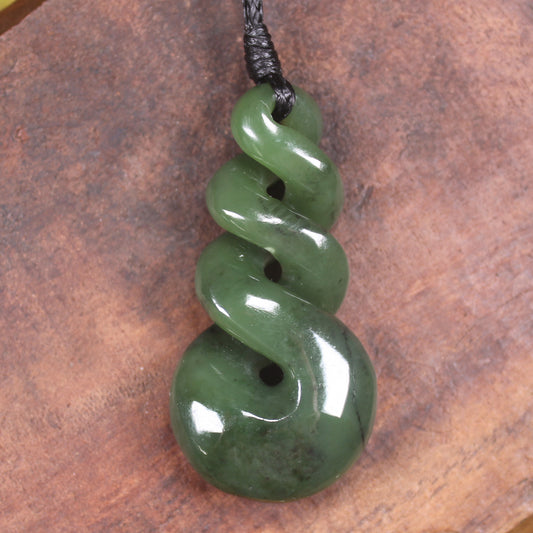 Twist or Pikorua carved from Hapopo Pounamu - NZ Greenstone