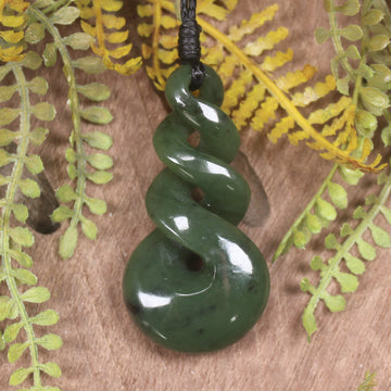 Twist carved from Kawakawa Pounamu - NZ Greenstone