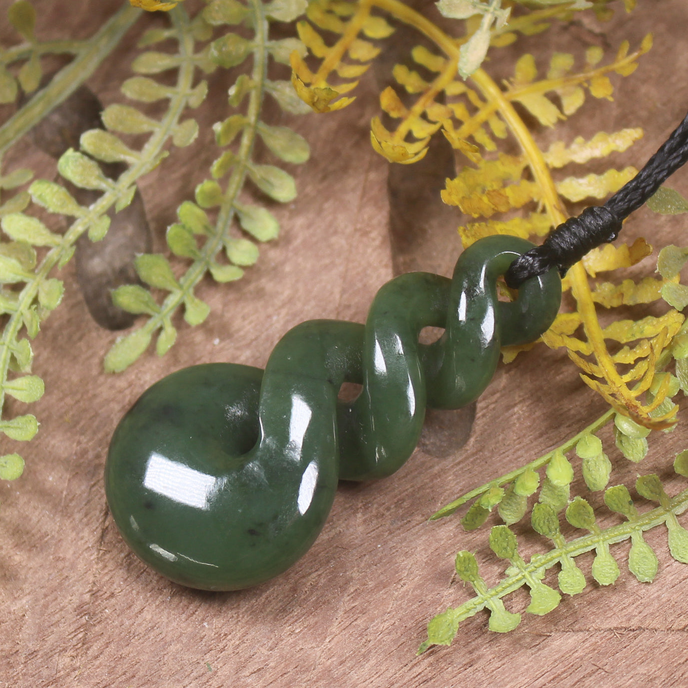 Twist carved from Kawakawa Pounamu - NZ Greenstone