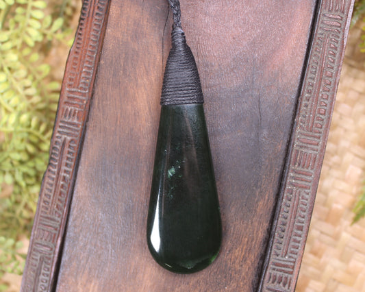 Kawakawa Pounamu Roimata Pendant - NZ Greenstone