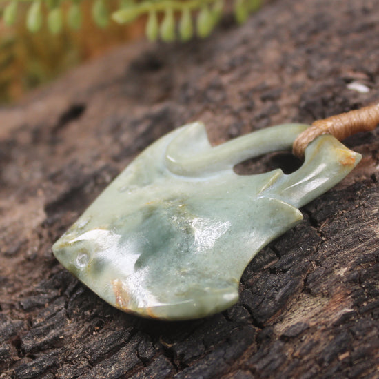Inanga Pounamu Whai
