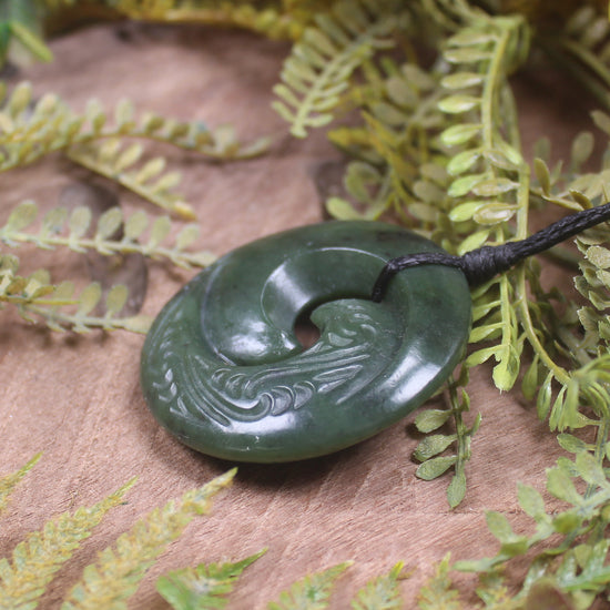 Kawakawa Pounamu Koru