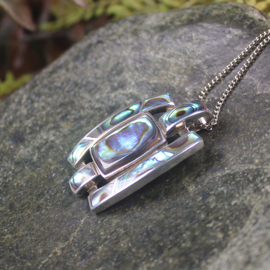 Sterling Silver Medium Pāua Shell Pendant