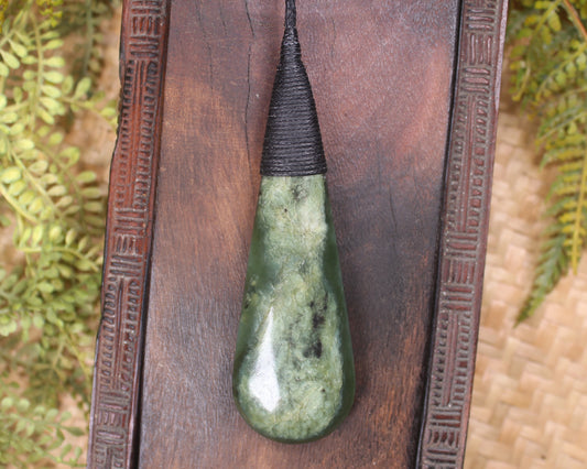 Roimata Teardrop carved from Hapopo Pounamu - NZ Greenstone