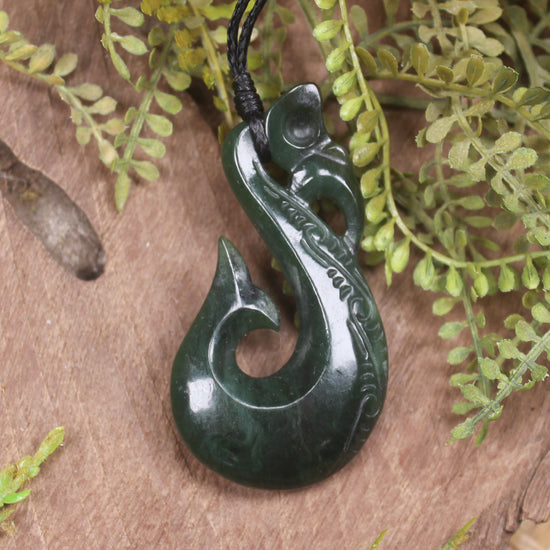 Manaia pendant carved from Kawakawa Pounamu - NZ Greenstone