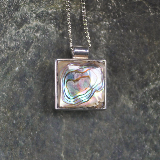 Sterling Silver Pāua Shell Pendant
