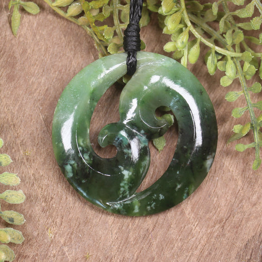 Kawakawa Pounamu Koru