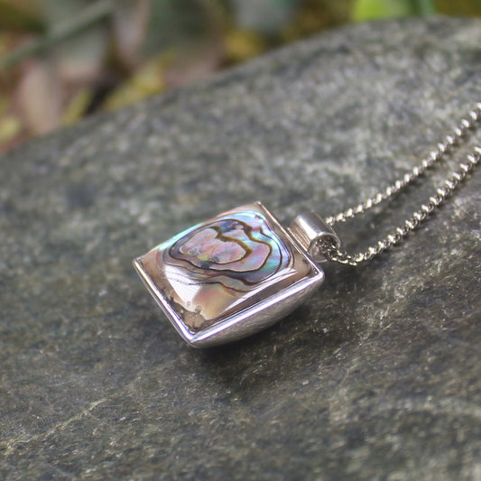 Sterling Silver Pāua Shell Pendant