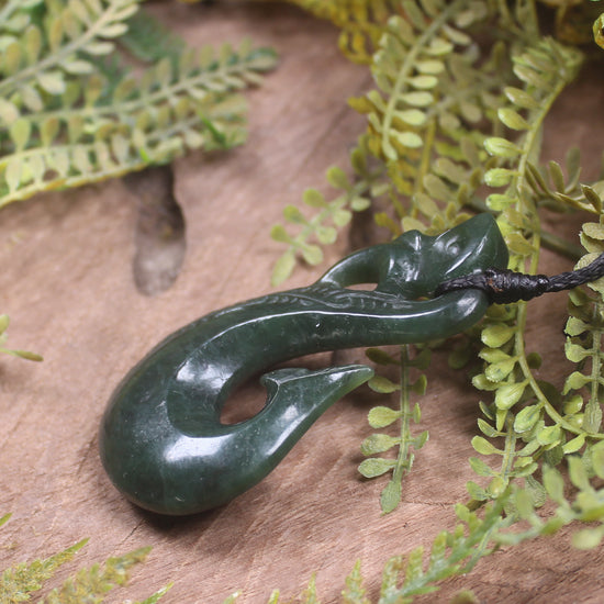 Manaia pendant carved from Kawakawa Pounamu - NZ Greenstone