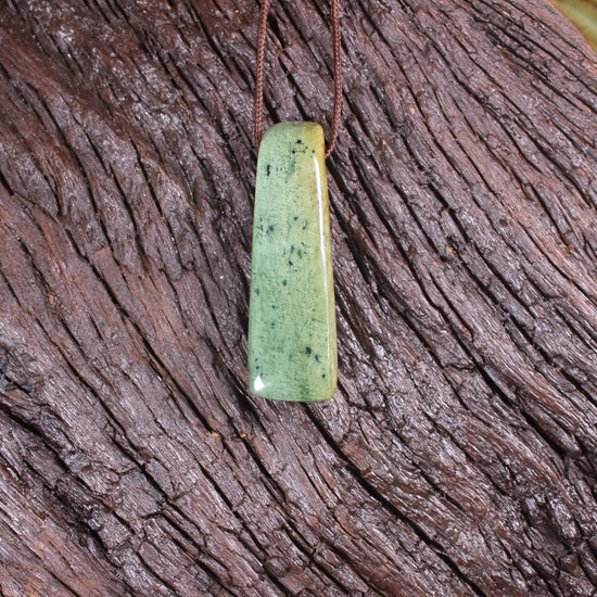 Toki or Adze Pendant carved from Flower Jade Pounamu - NZ Greenstone