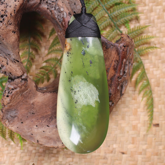 Roimata or Teardrop carved from Tangiwai Pounamu - NZ Greenstone