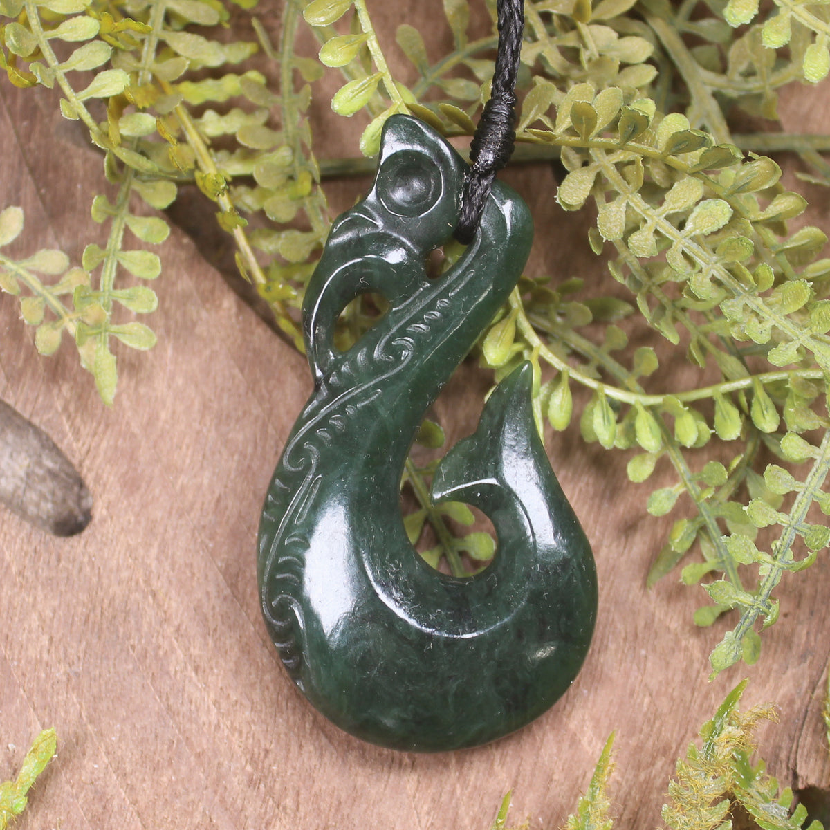Manaia pendant carved from Kawakawa Pounamu - NZ Greenstone
