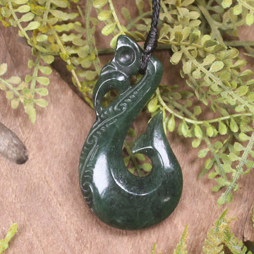Manaia pendant carved from Kawakawa Pounamu - NZ Greenstone