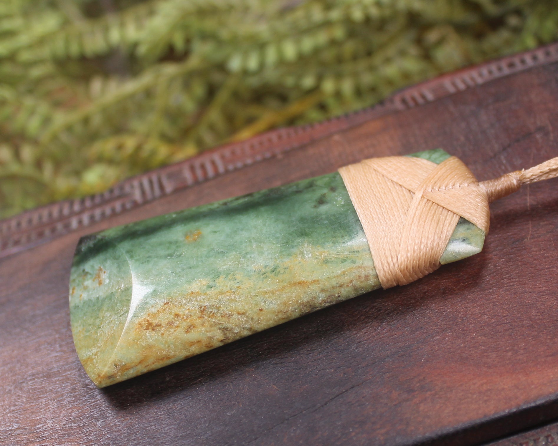 Flower Jade Pounamu Toki