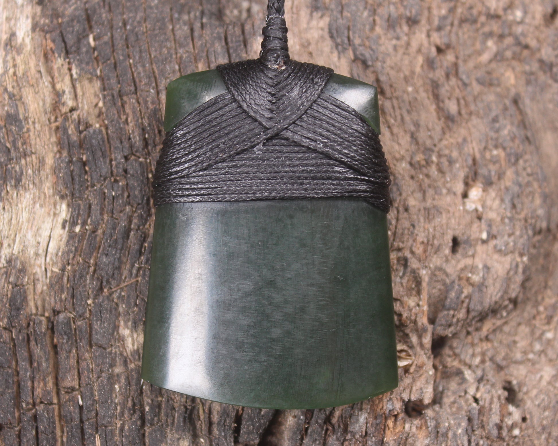 Kawakawa Pounamu Toki