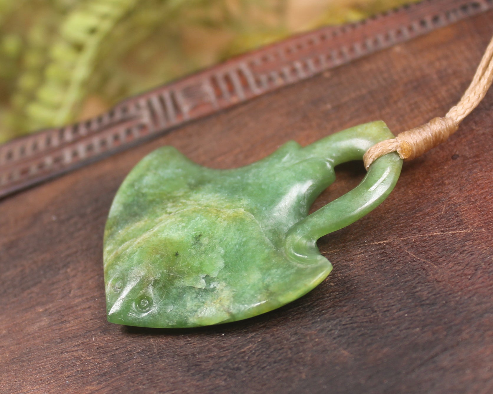 Stingray or Whai carved from Flower Jade Pounamu - NZ Greenstone