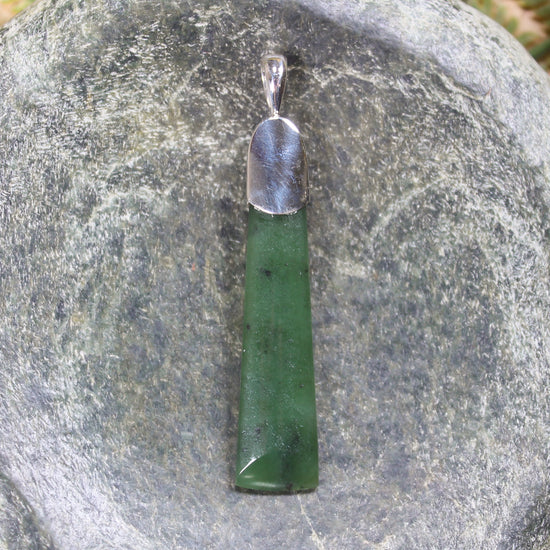 Hapopo Pounamu pendant set in Sterling Silver - NZ Greenstone