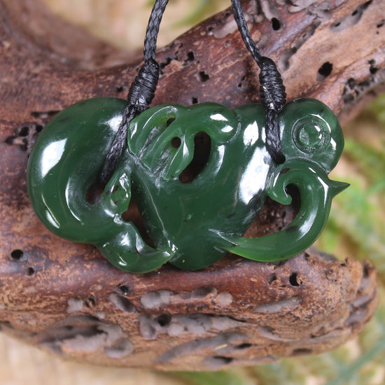 Manaia carved from Kawakawa Pounamu - NZ Greenstone