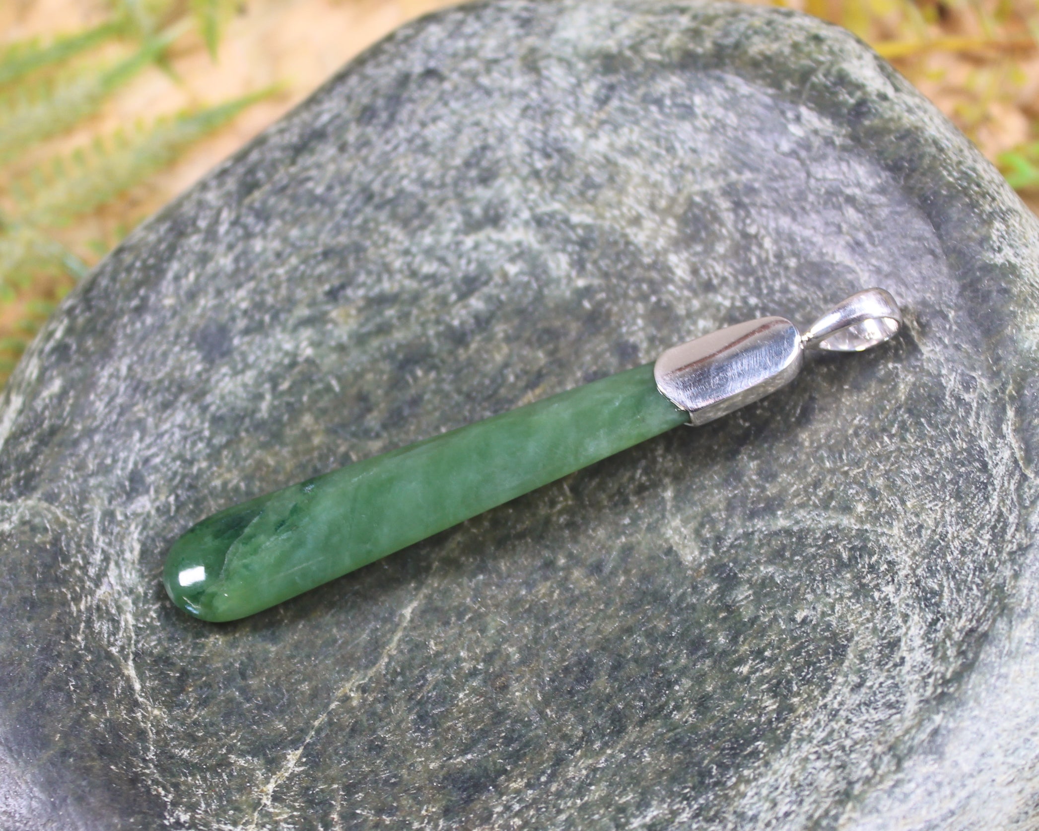 Hapopo Pounamu pendant set in Sterling Silver - NZ Greenstone