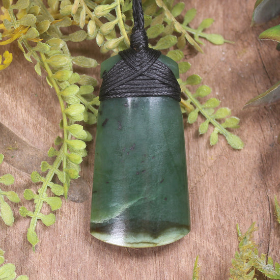 Hapopo Pounamu Toki 