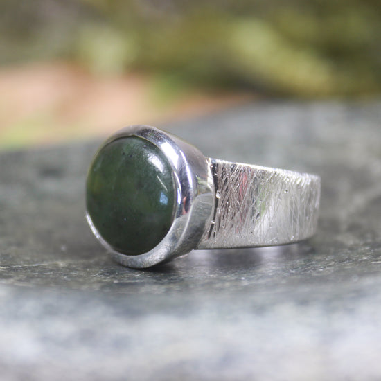 Sterling Silver Rimu Pounamu Ring - NZ Greenstone
