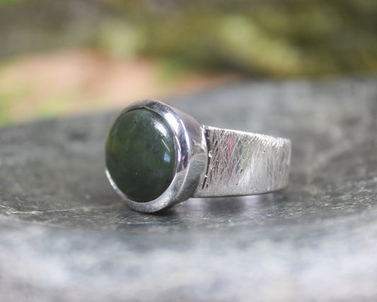 Sterling Silver Rimu Pounamu Ring - NZ Greenstone