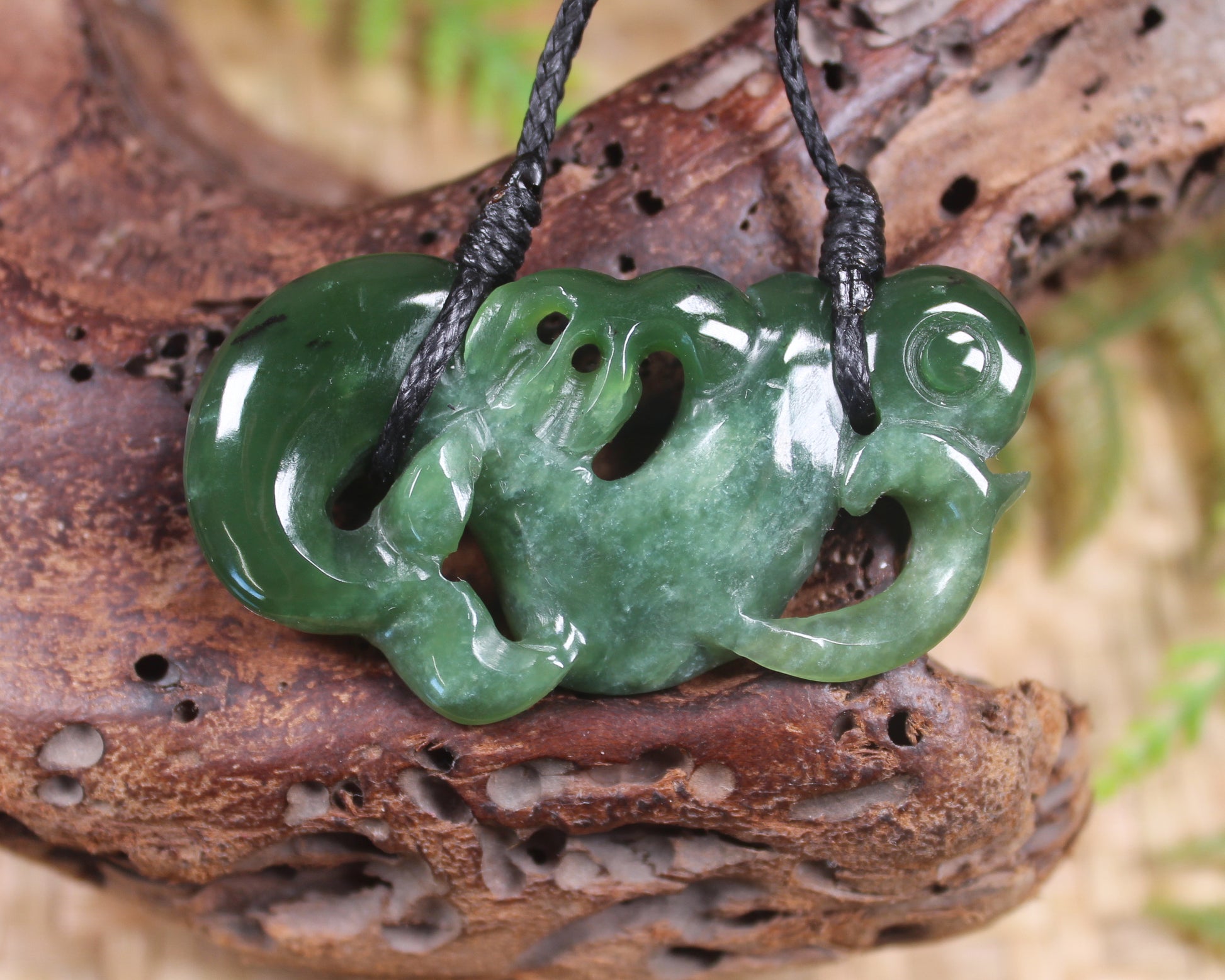 Manaia carved from Kawakawa Pounamu - NZ Greenstone