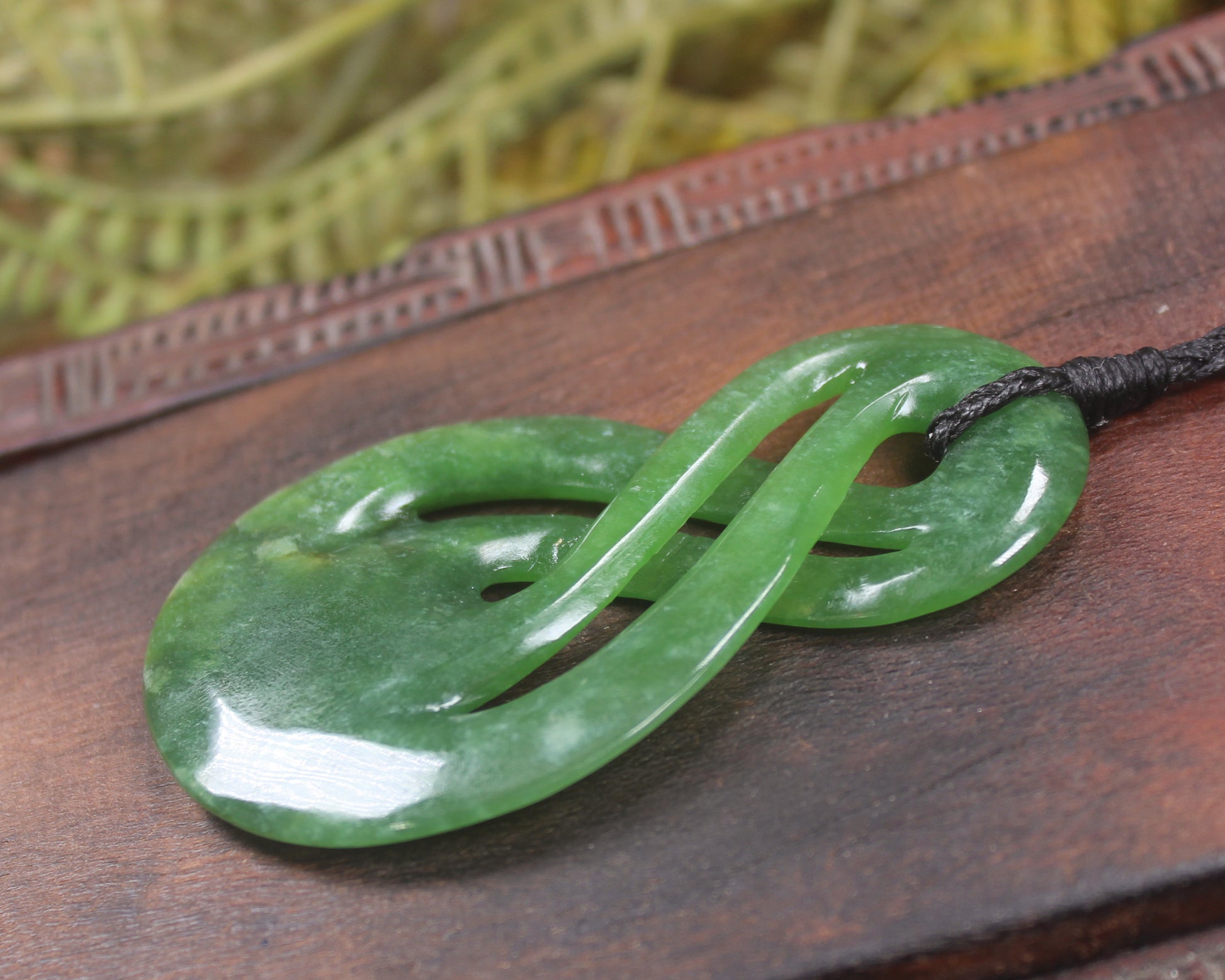 Twist Pendant carved from Kawakawa Pounamu - NZ Greenstone