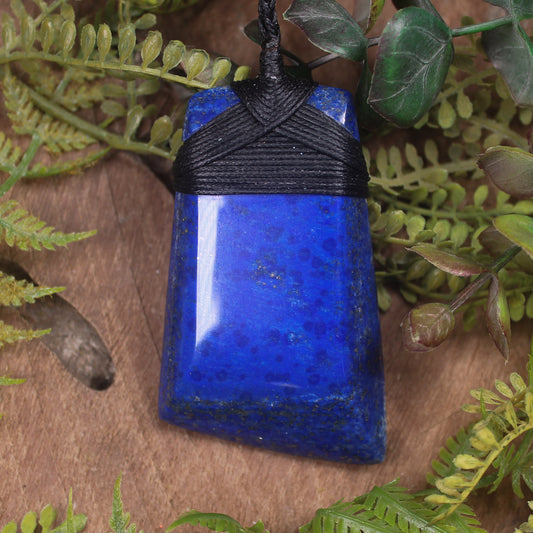 Lapis Lazuli Medium Toki Pendant (BW809)