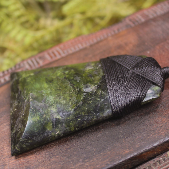 Toki or Adze carved from Douglas Creek - NZ Greenstone