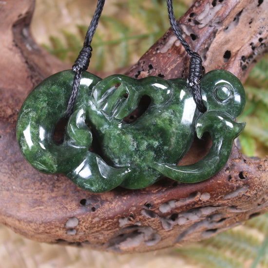 Manaia carved from Kawakawa Pounamu - NZ Greenstone