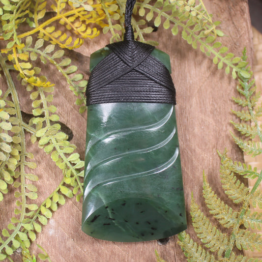 Hapopo Pounamu Toki 
