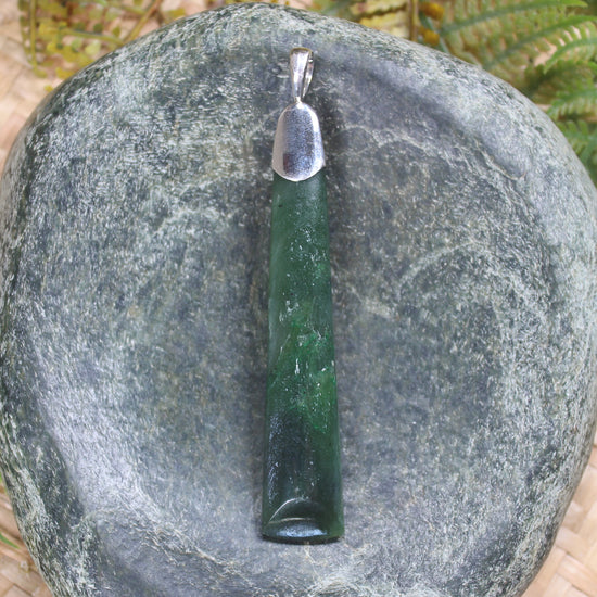 Hapopo Pounamu pendant set in Sterling Silver - NZ Greenstone