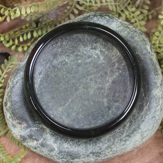 Bangle carved from Kawakawa Pounamu - NZ Greenstone