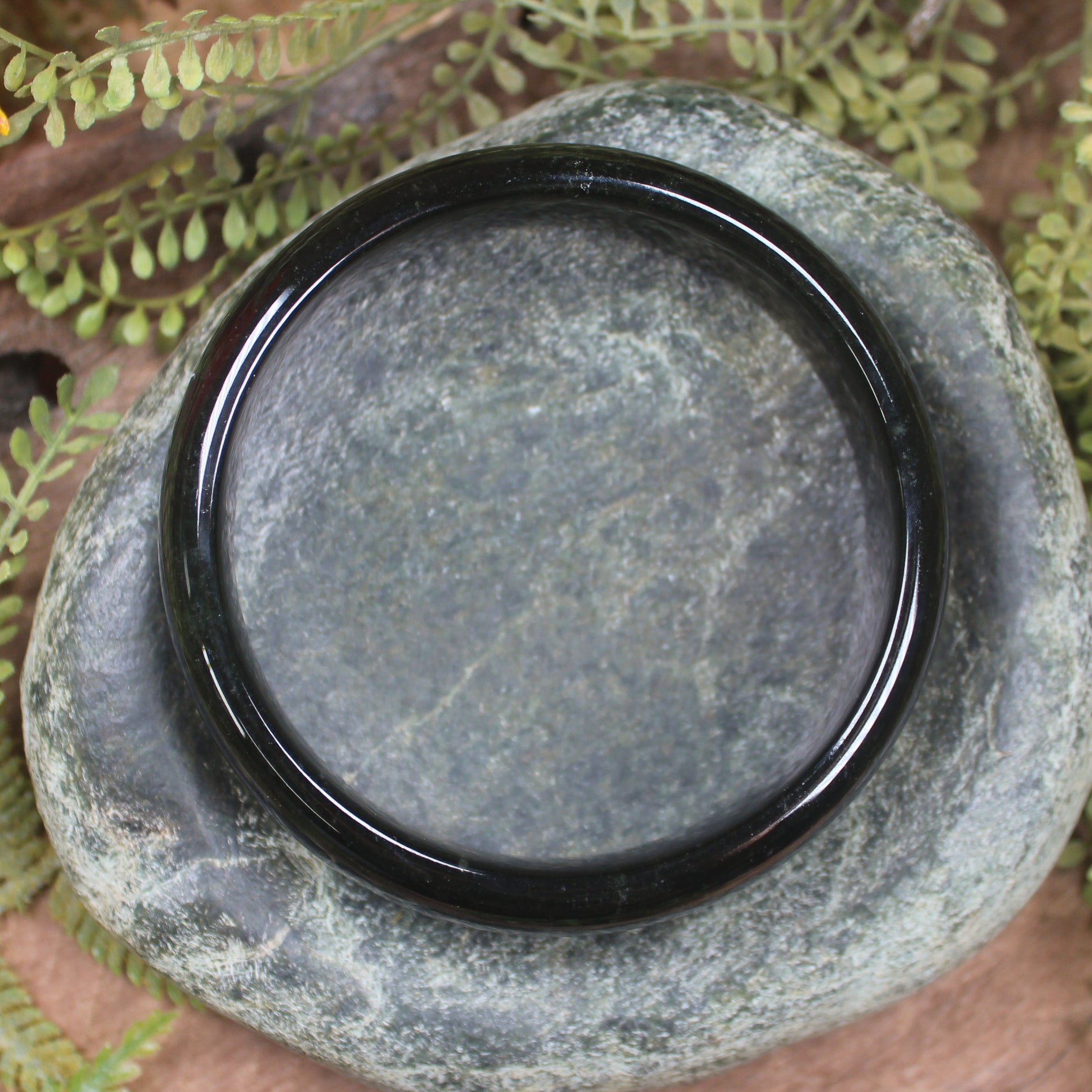 Bangle carved from Kawakawa Pounamu - NZ Greenstone