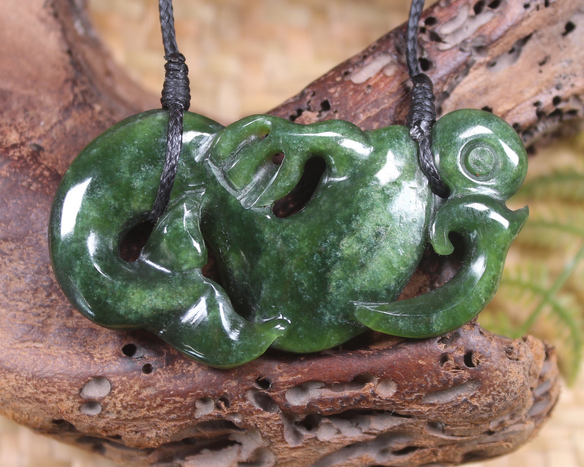 Manaia carved from Kawakawa Pounamu - NZ Greenstone