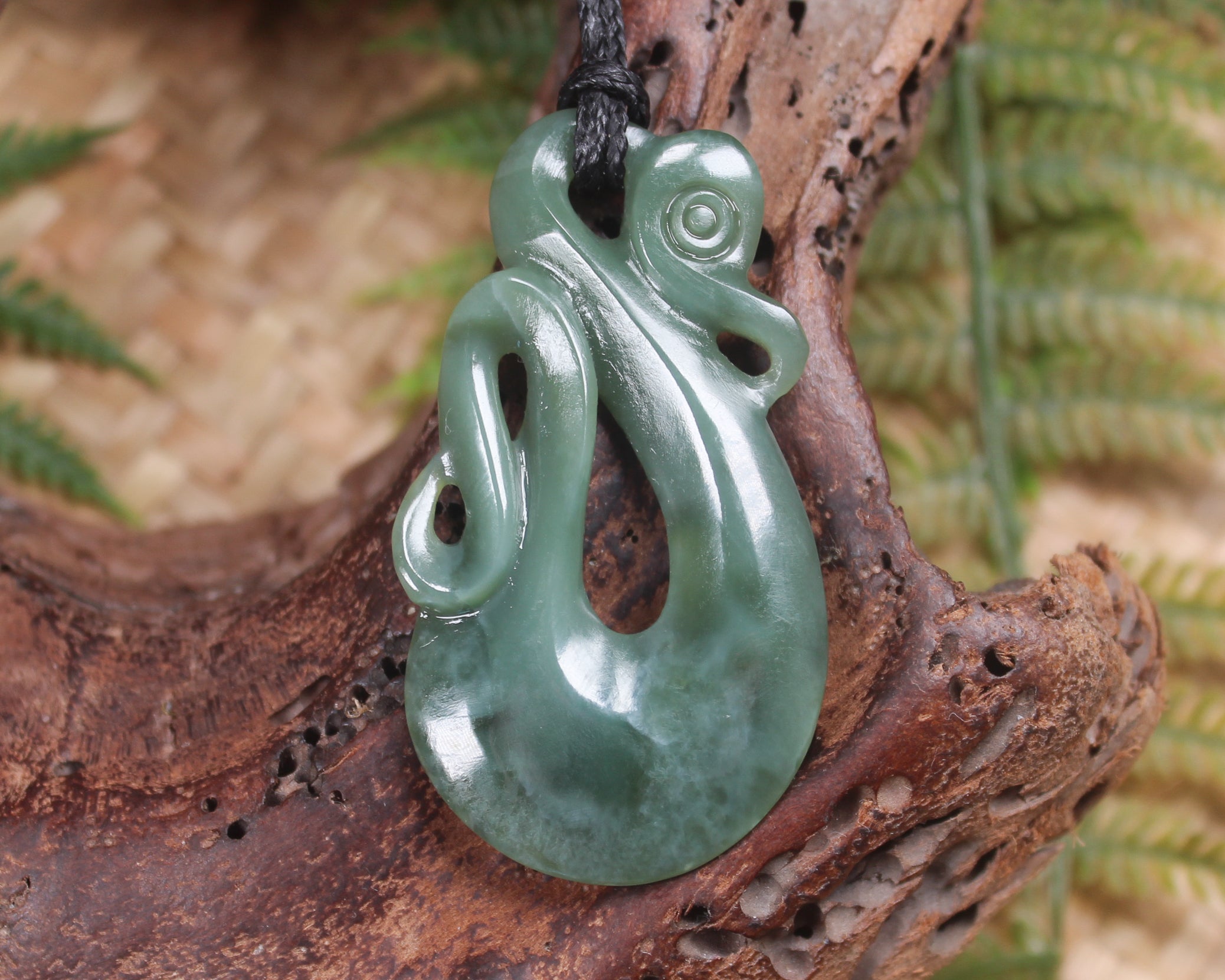 Manaia carved from Inanga Pounamu - NZ Greenstone