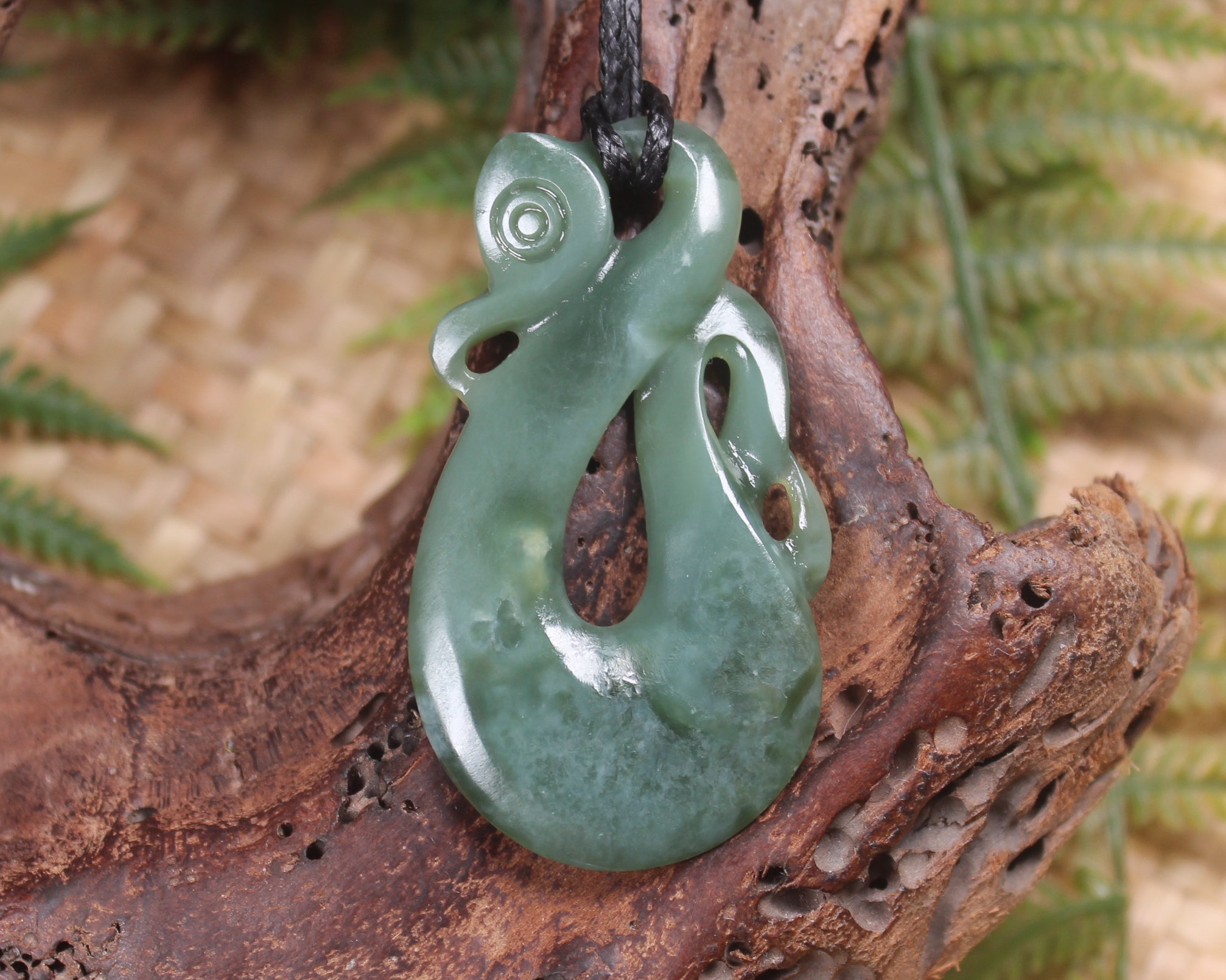 Manaia carved from Inanga Pounamu - NZ Greenstone