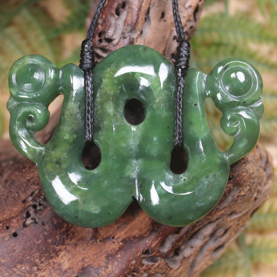 Pekapeka Pendant carved from Hapopo Pounamu - NZ Greenstone