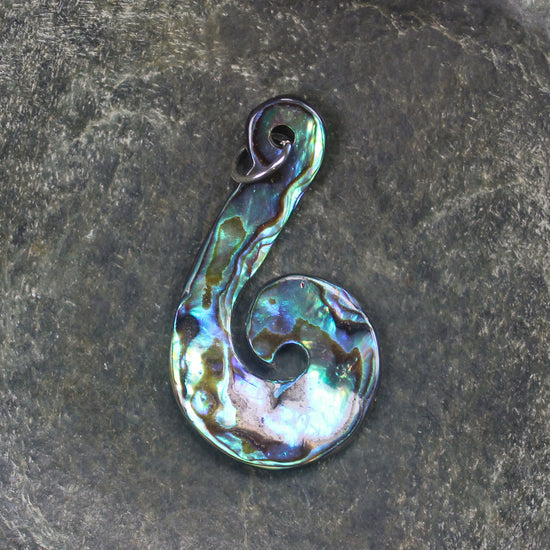 Sterling Silver Pāua Shell Pendant