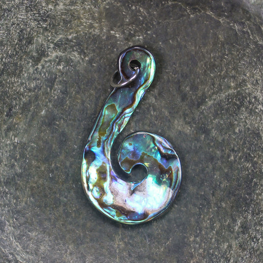 Sterling Silver Pāua Shell Pendant