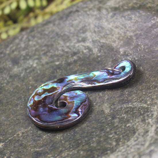 Sterling Silver Pāua Shell Pendant