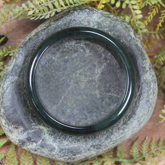 Bangle carved from Kawakawa Pounamu - NZ Greenstone